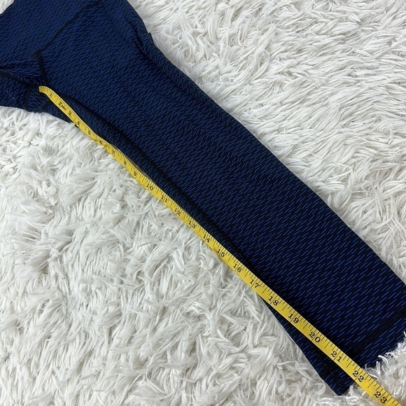 Lululemon Wunder Under Crop Luxtreme Score Jacquard Black Cerulean Blue - Picture 7 of 7